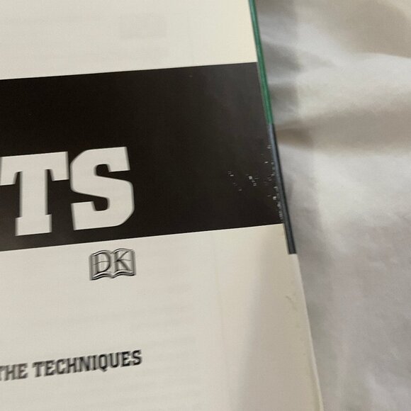 The Sports Book Hardcover By DK Publishing VERY GOOD  Condition - Picture 8 of 11